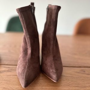 Steve Madden Brown Ankle Boots